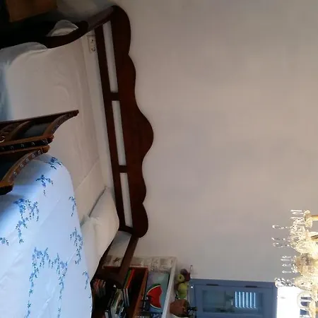 Nyaraló Joy's Mikrí Vígla